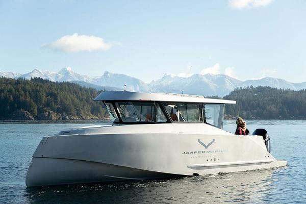 2019 Jasper Marine Freedom 28