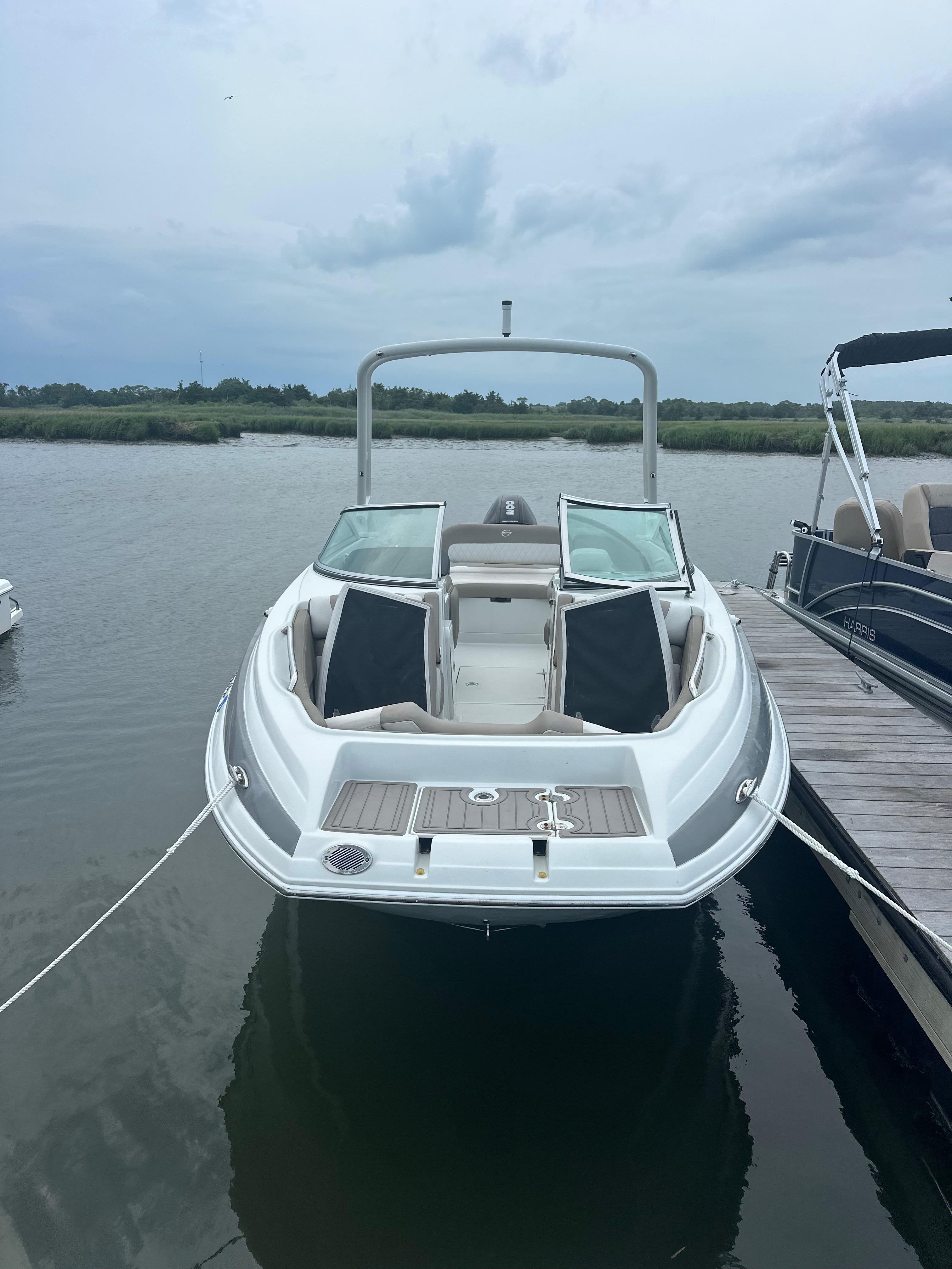 2023 Crownline Eclipse E235 XS
