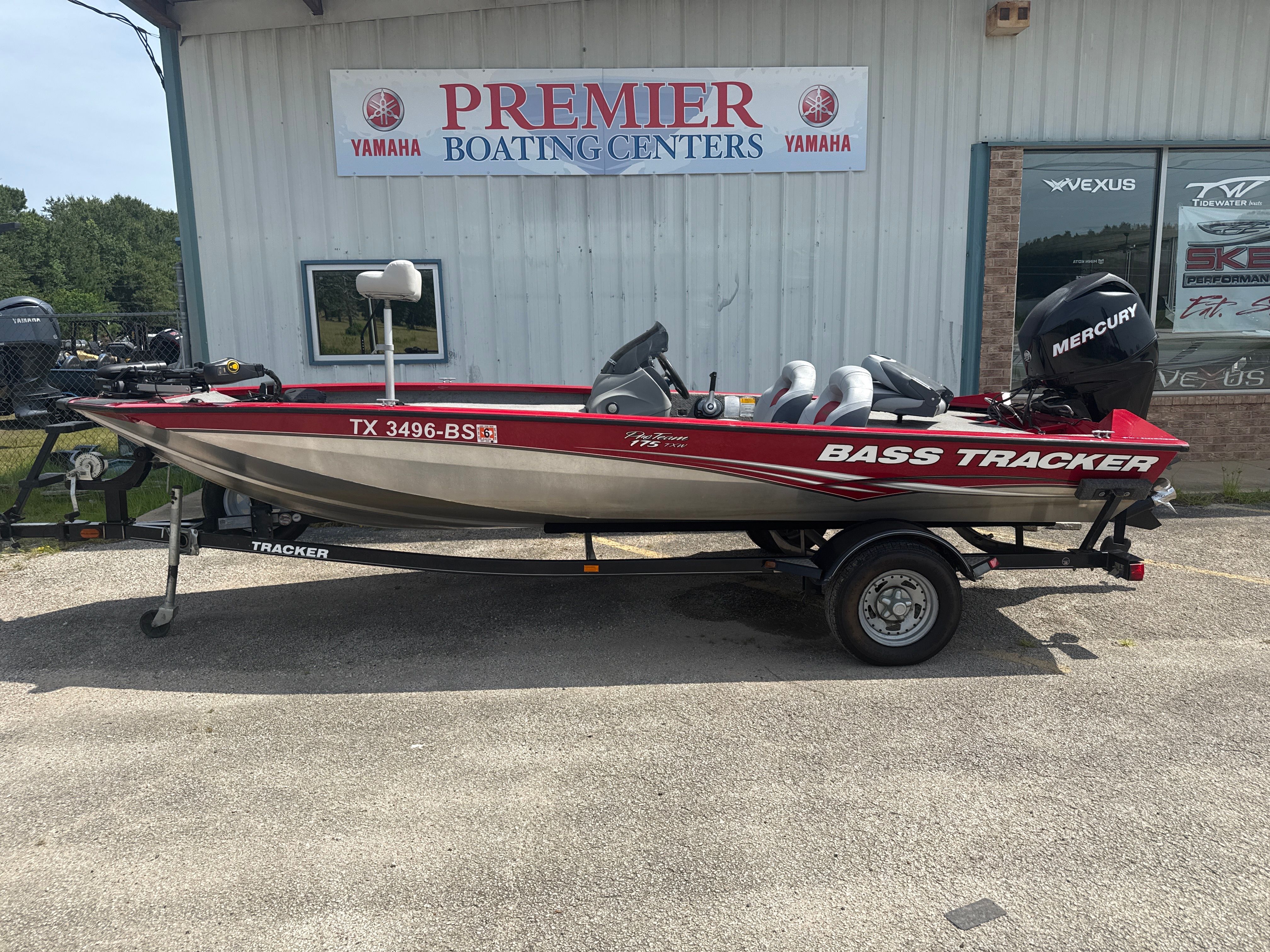 Tracker Pro Team 175 TXW