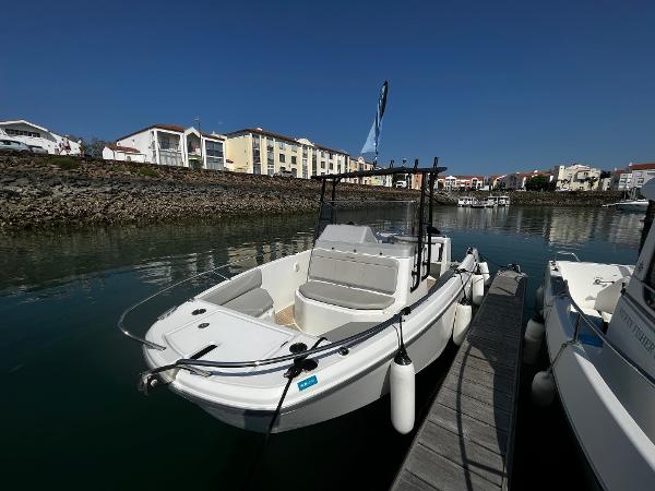 2022 Beneteau Flyer 7 SPACEdeck