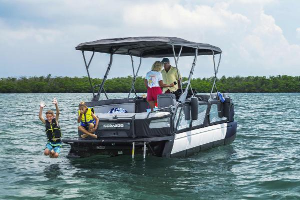Sea-Doo Switch Cruise 18 Manufacturer Provided Image