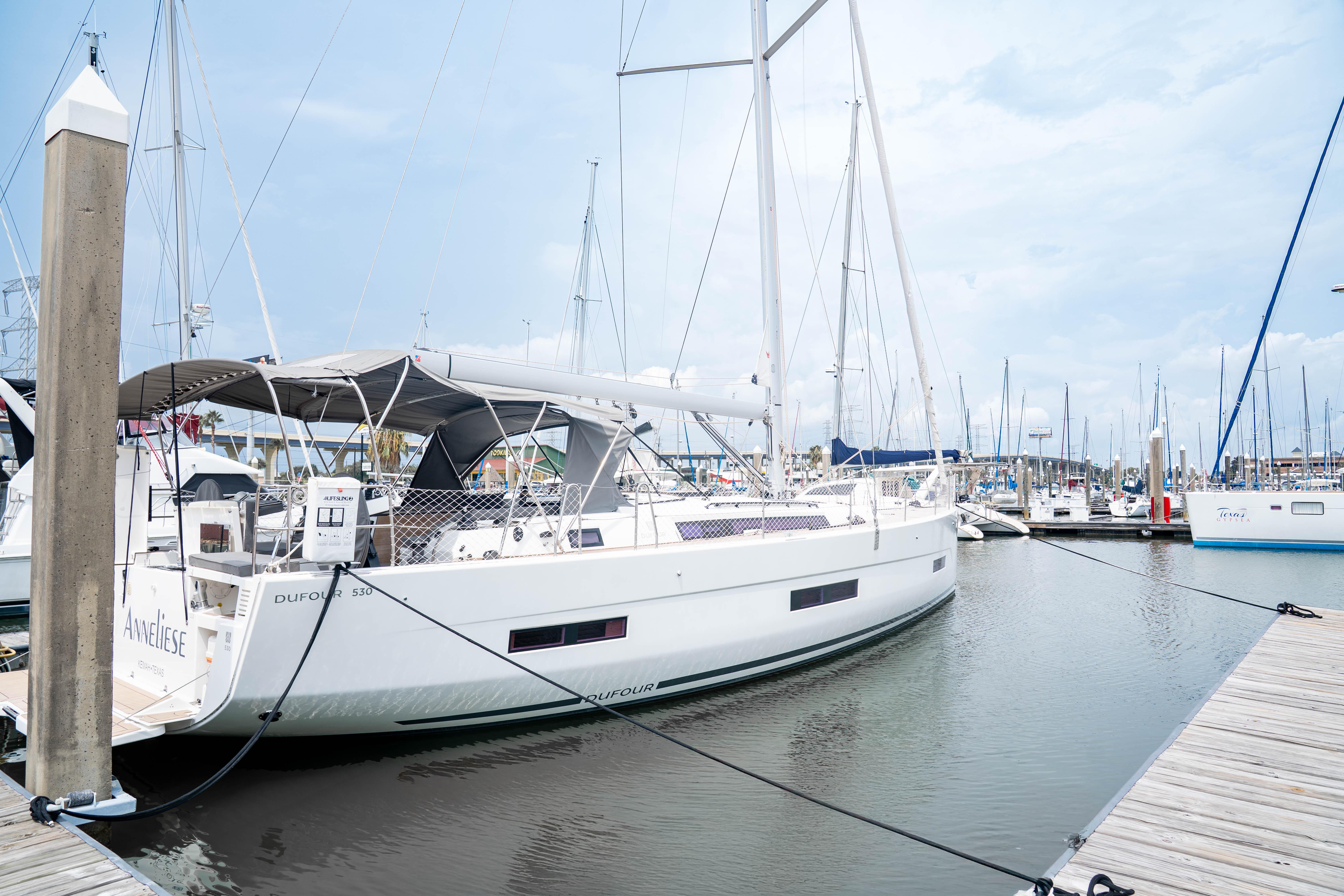 2023 Dufour 530