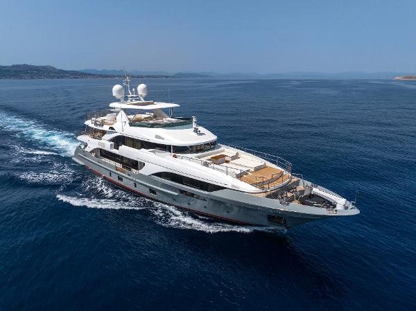 2014 Benetti Classic Supreme 132