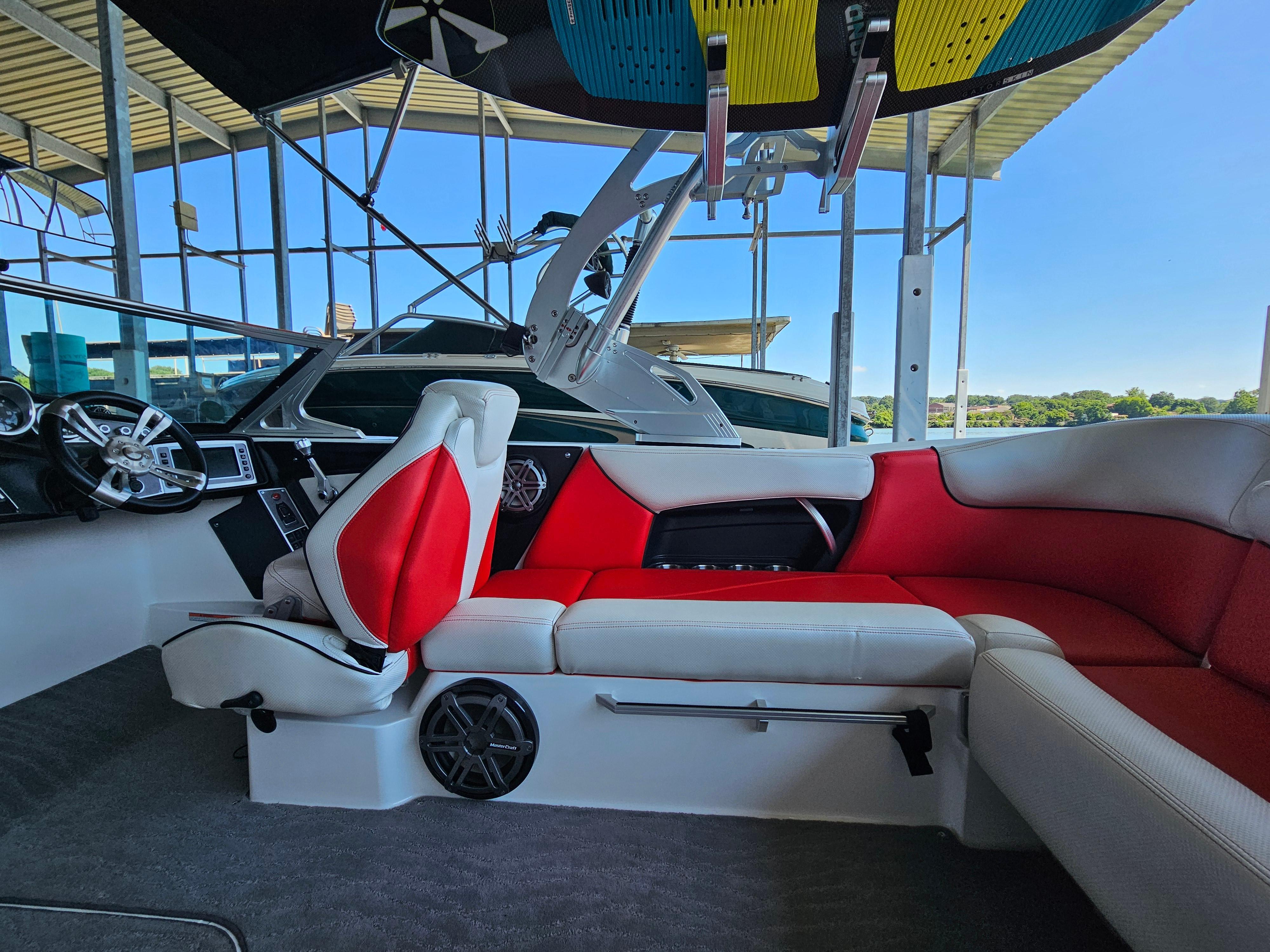 2017 MasterCraft X23