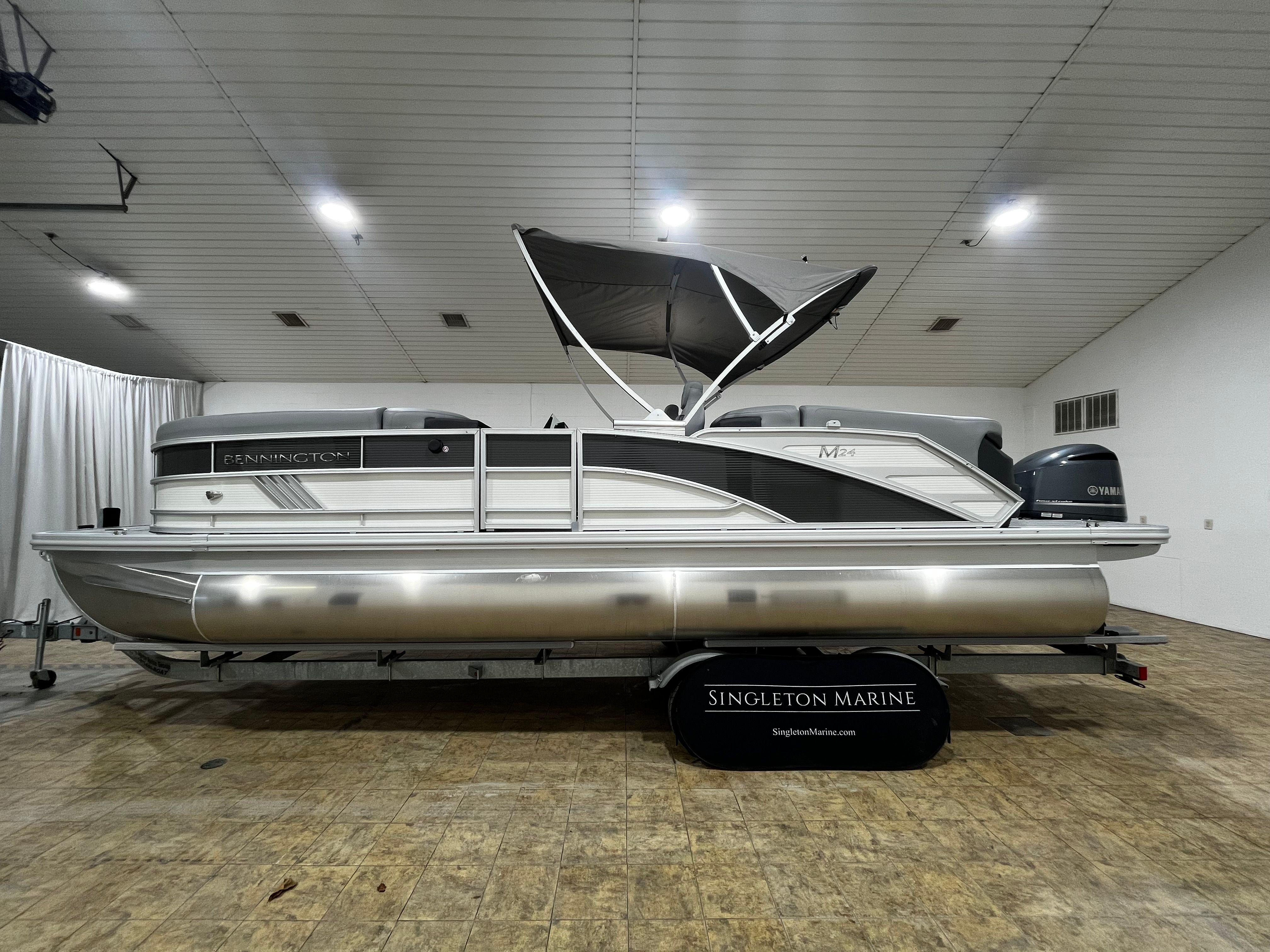 2025 Bennington 24 MFB ESP