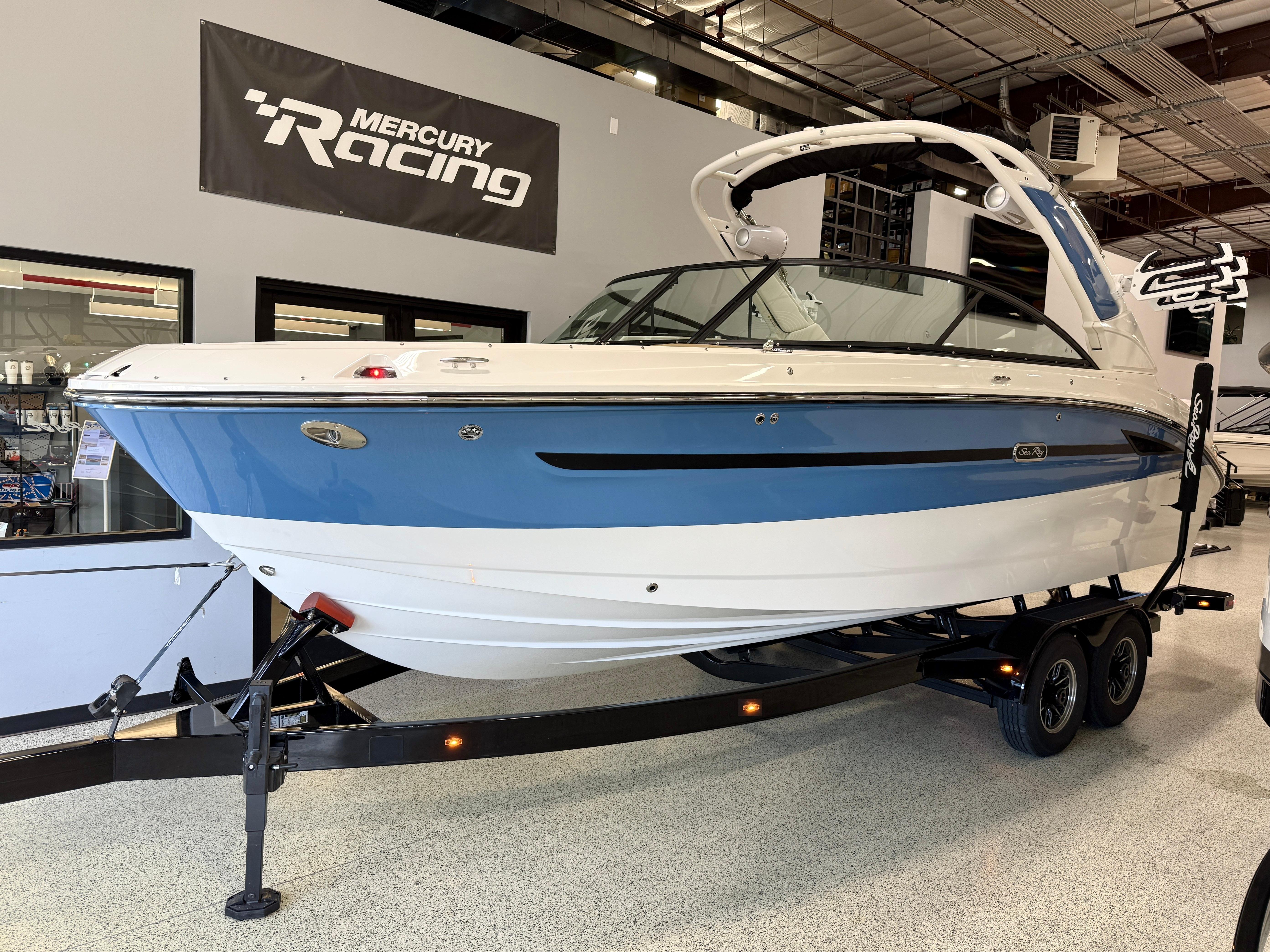 2025 Sea Ray SDX250 Surf