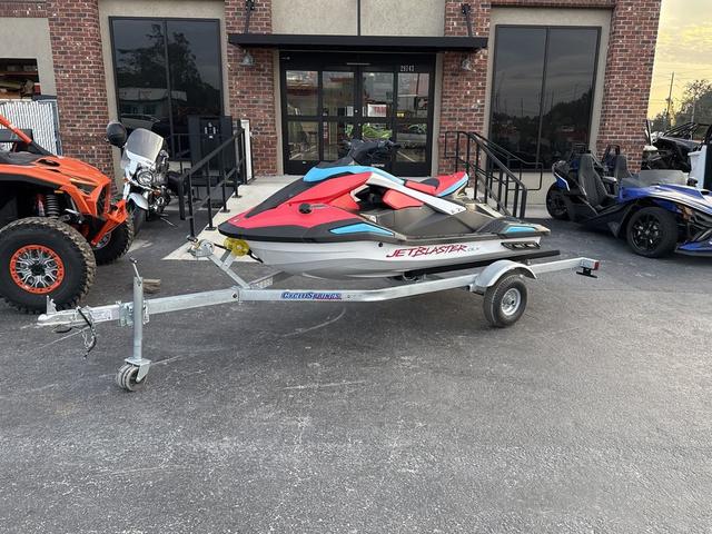 2025 Yamaha Boats JETBLASTER DLX 2-IMPERIAL RED/BLACK