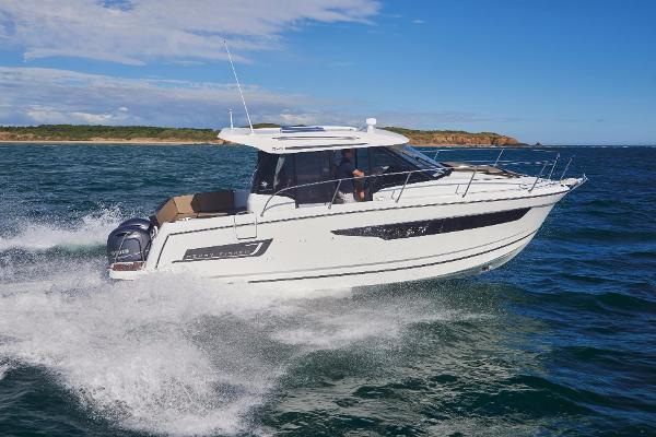 2023 Jeanneau Merry Fisher 895