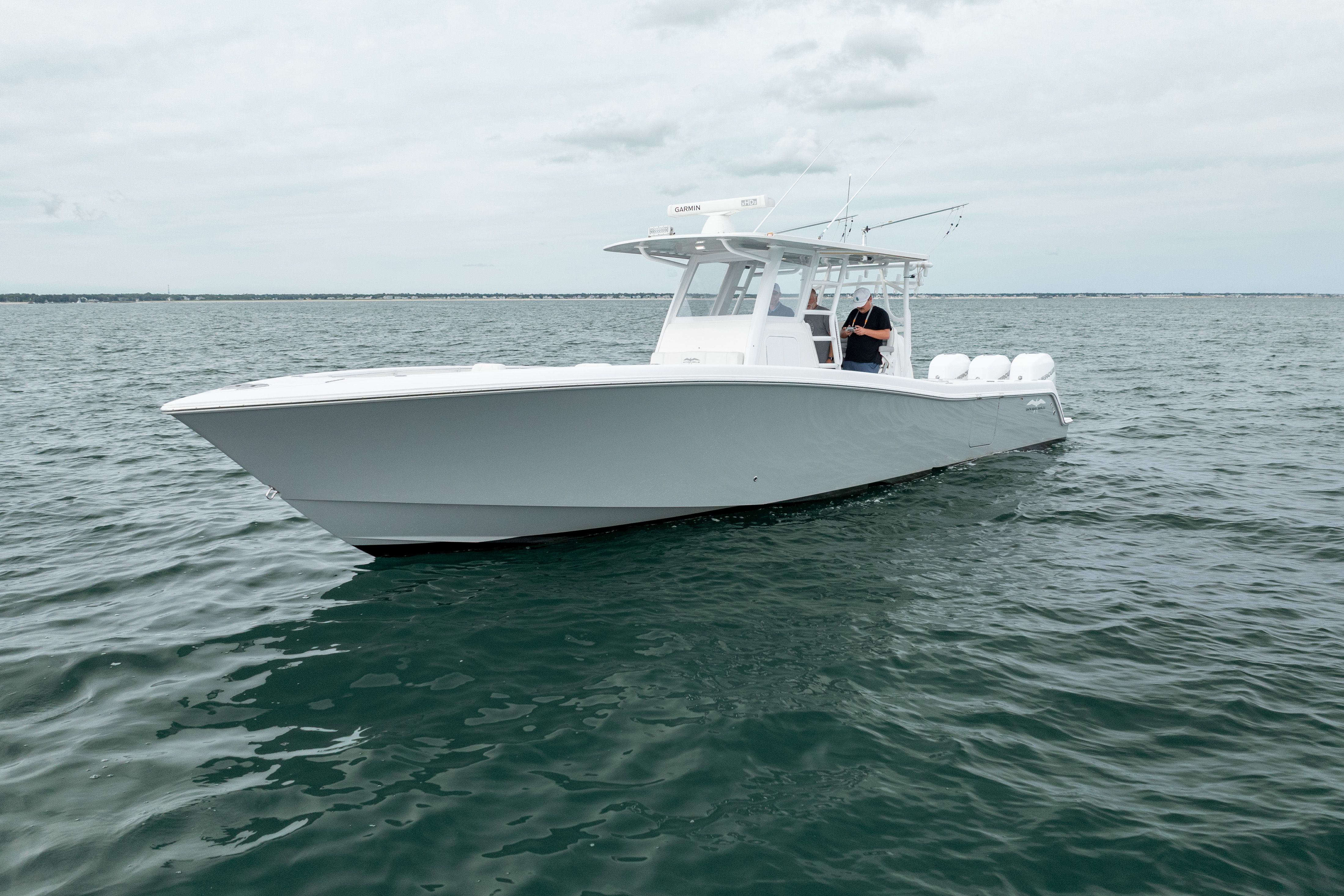 2020 Invincible 39 Open Fisherman
