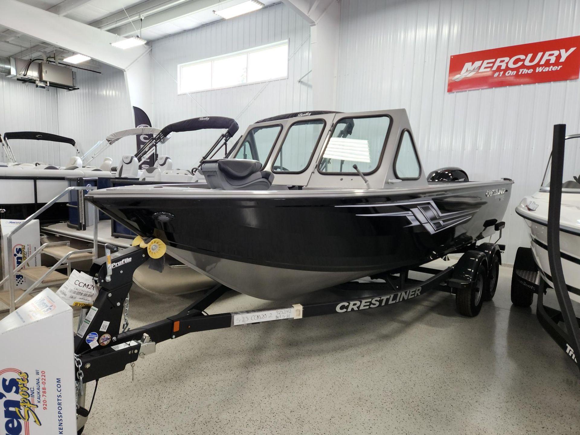 2025 Crestliner 2050 Commander