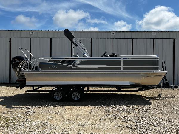 2025 SunCatcher Select 324SL