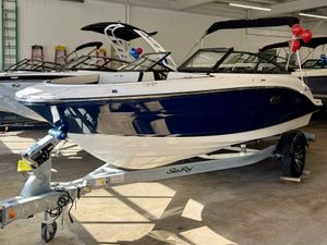 Sea Ray SPX 190 Outboard