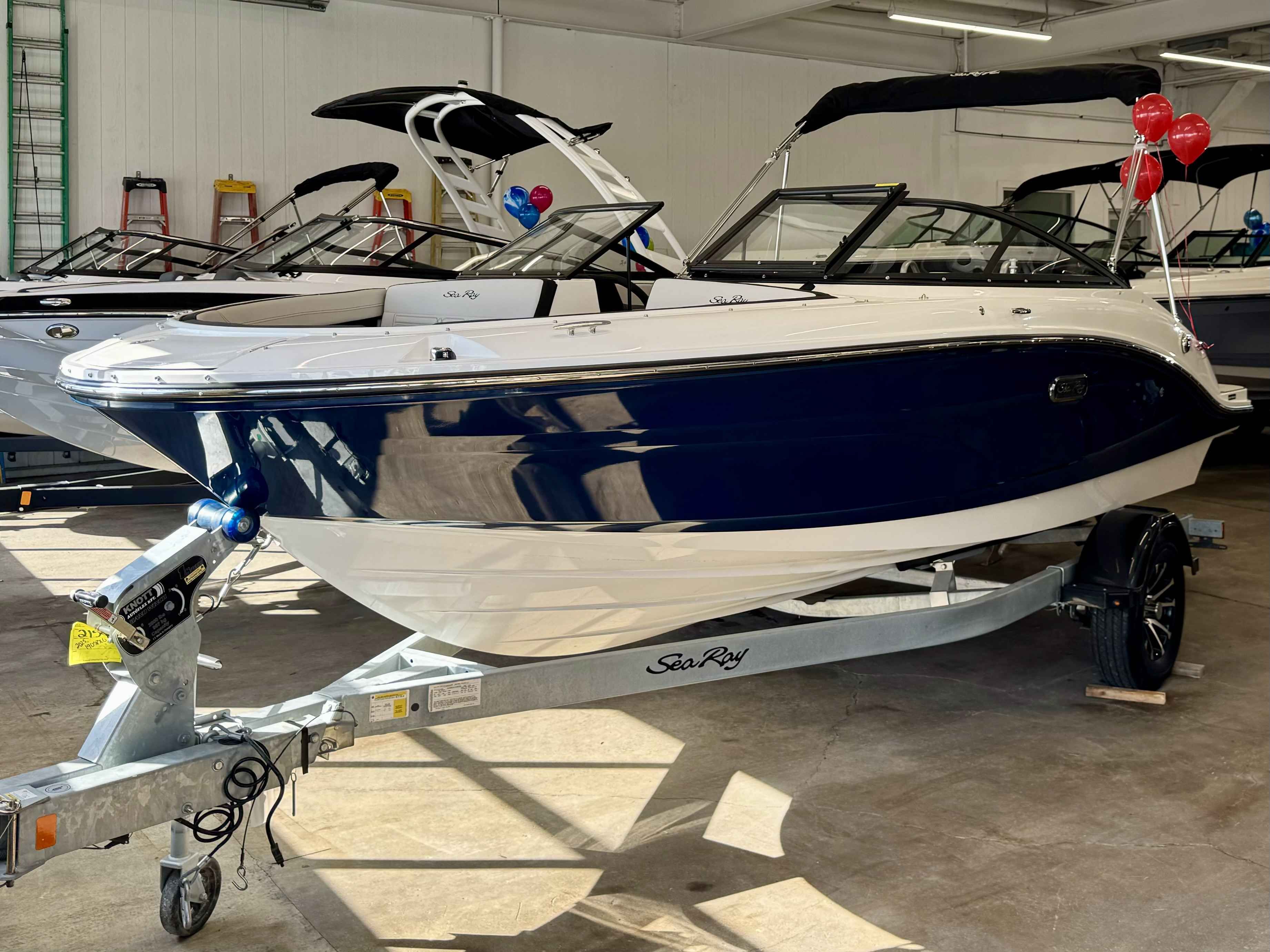 Sea Ray SPX 190 Outboard