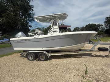 2018 Clearwater 2200CC