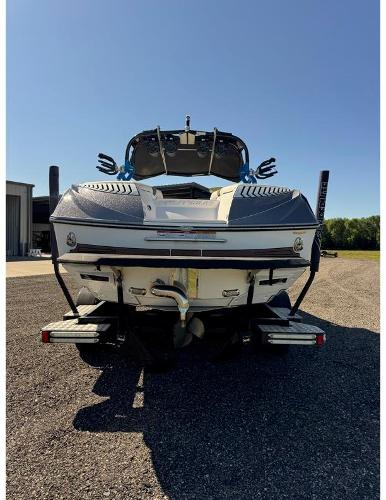 2017 Nautique Super Air Nautique G25