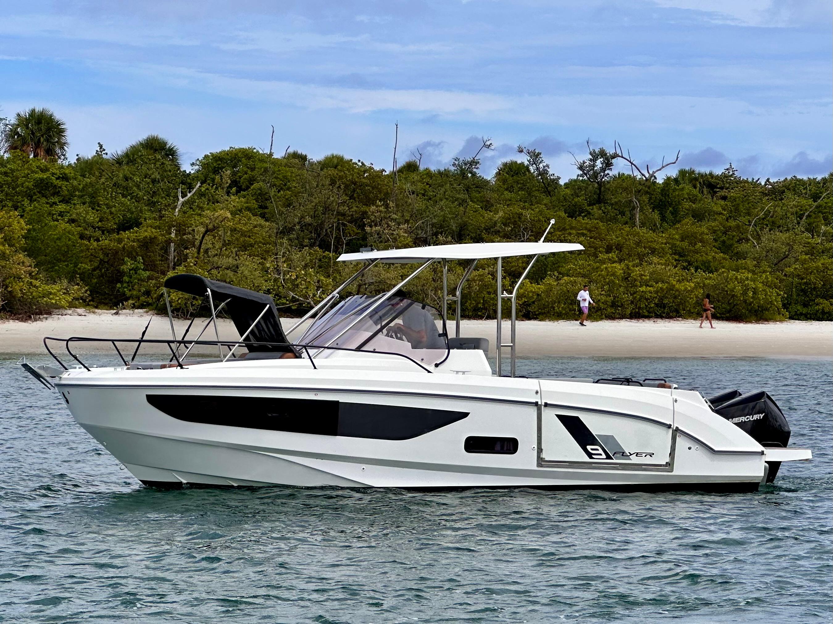 2023 Beneteau Flyer 9 SUNdeck