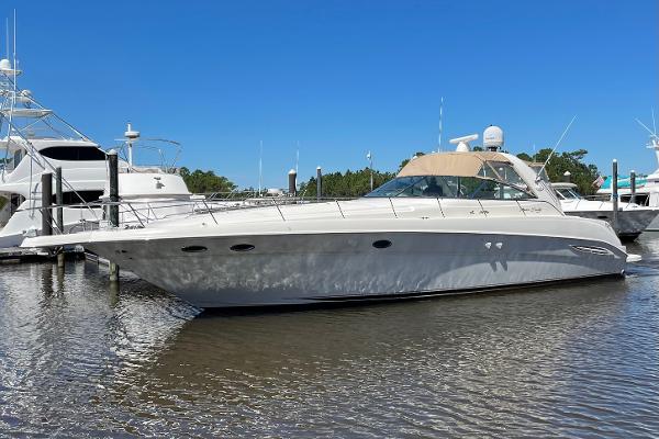 Sea Ray 460 Sundancer Main Profile