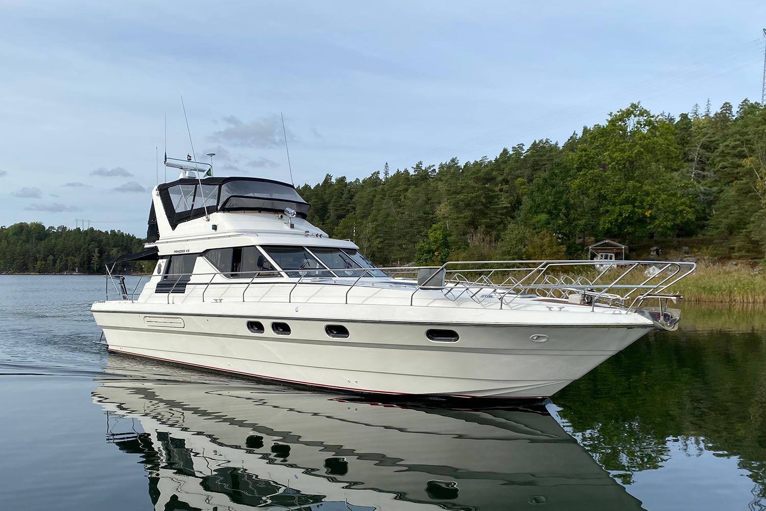 1986 Princess 45 Fly