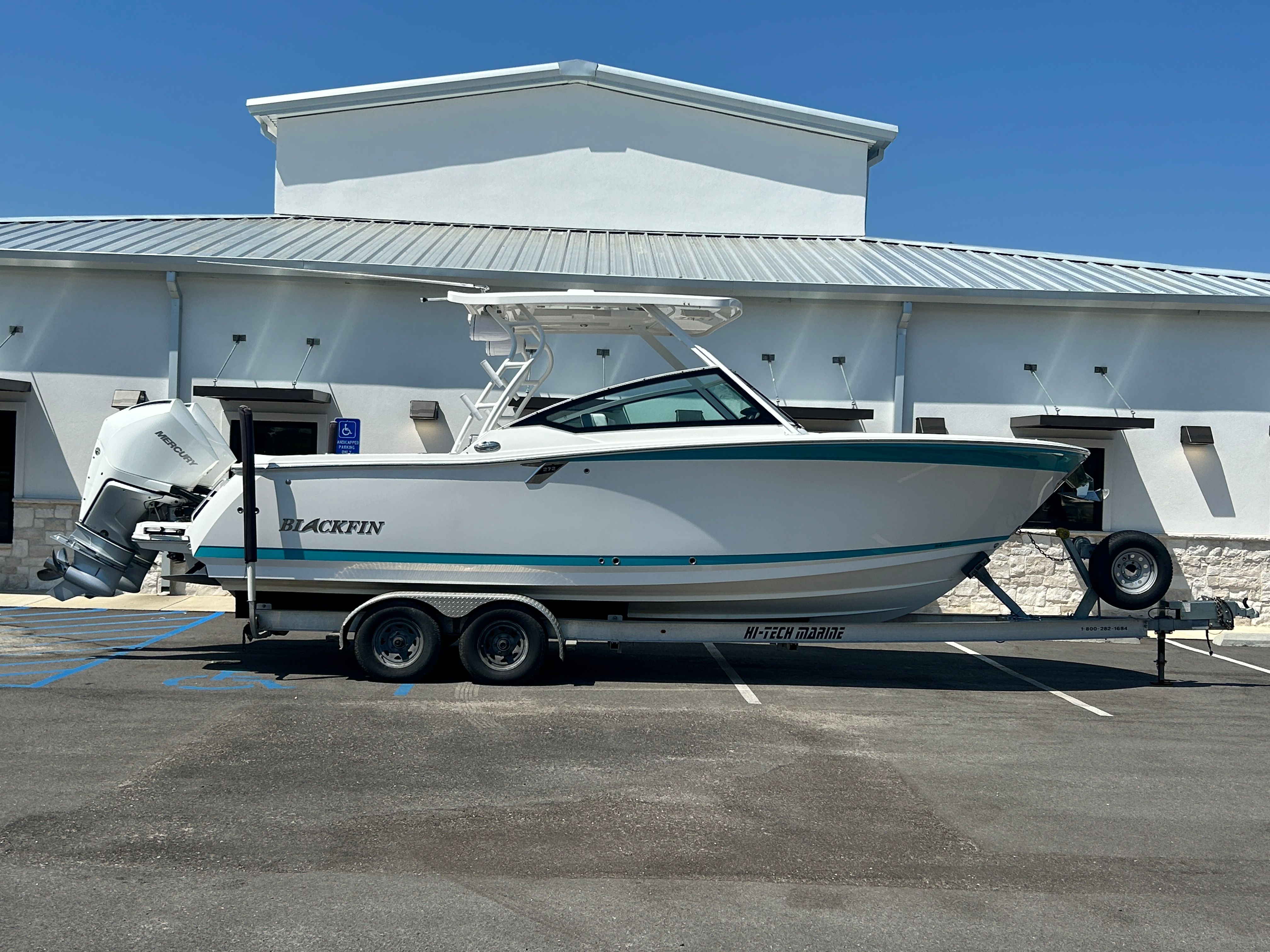 2019 Blackfin 272DC