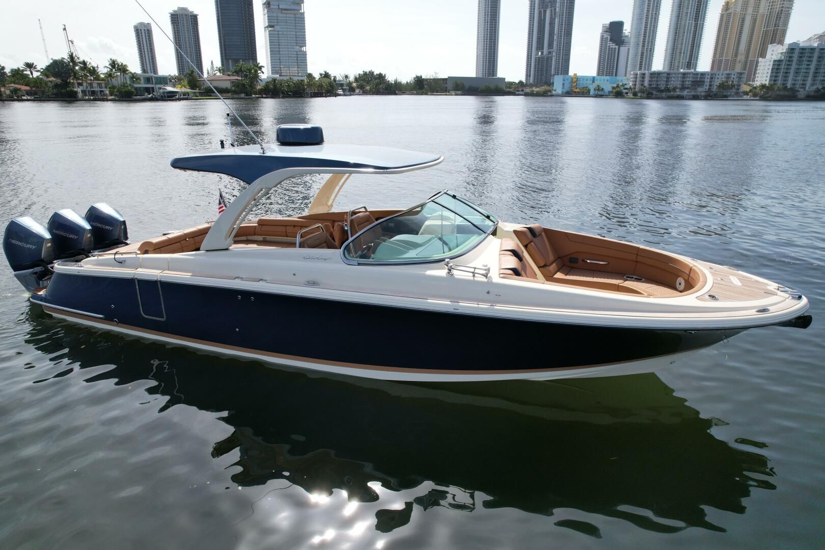 2022 Chris-Craft Launch 35 GT