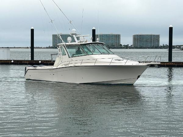 2016 Grady-White Express 370