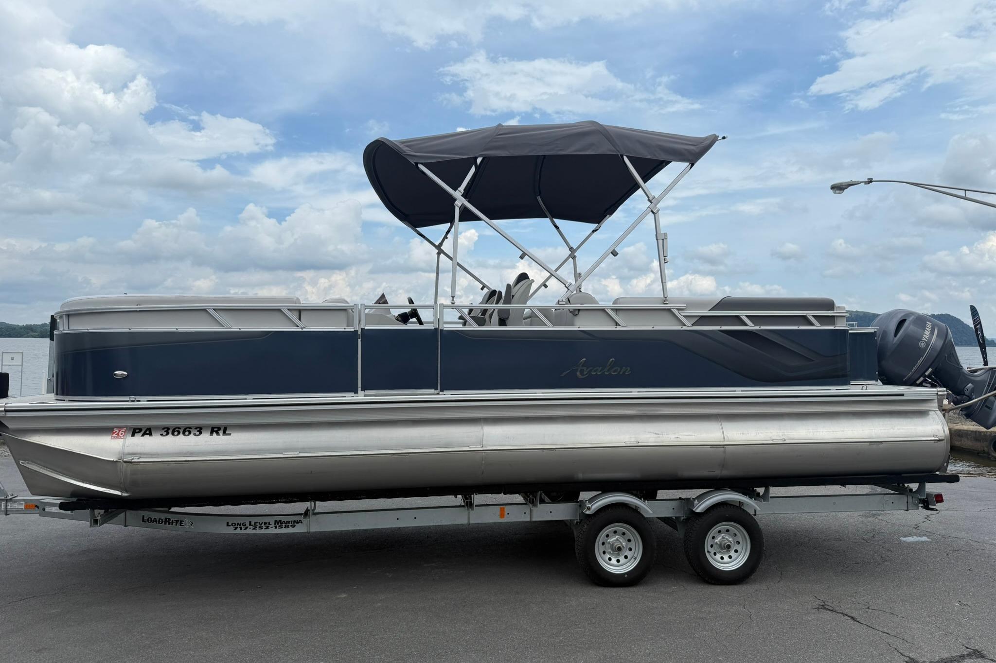 2024 Avalon VENTURE 85 QUAD LOUNGER