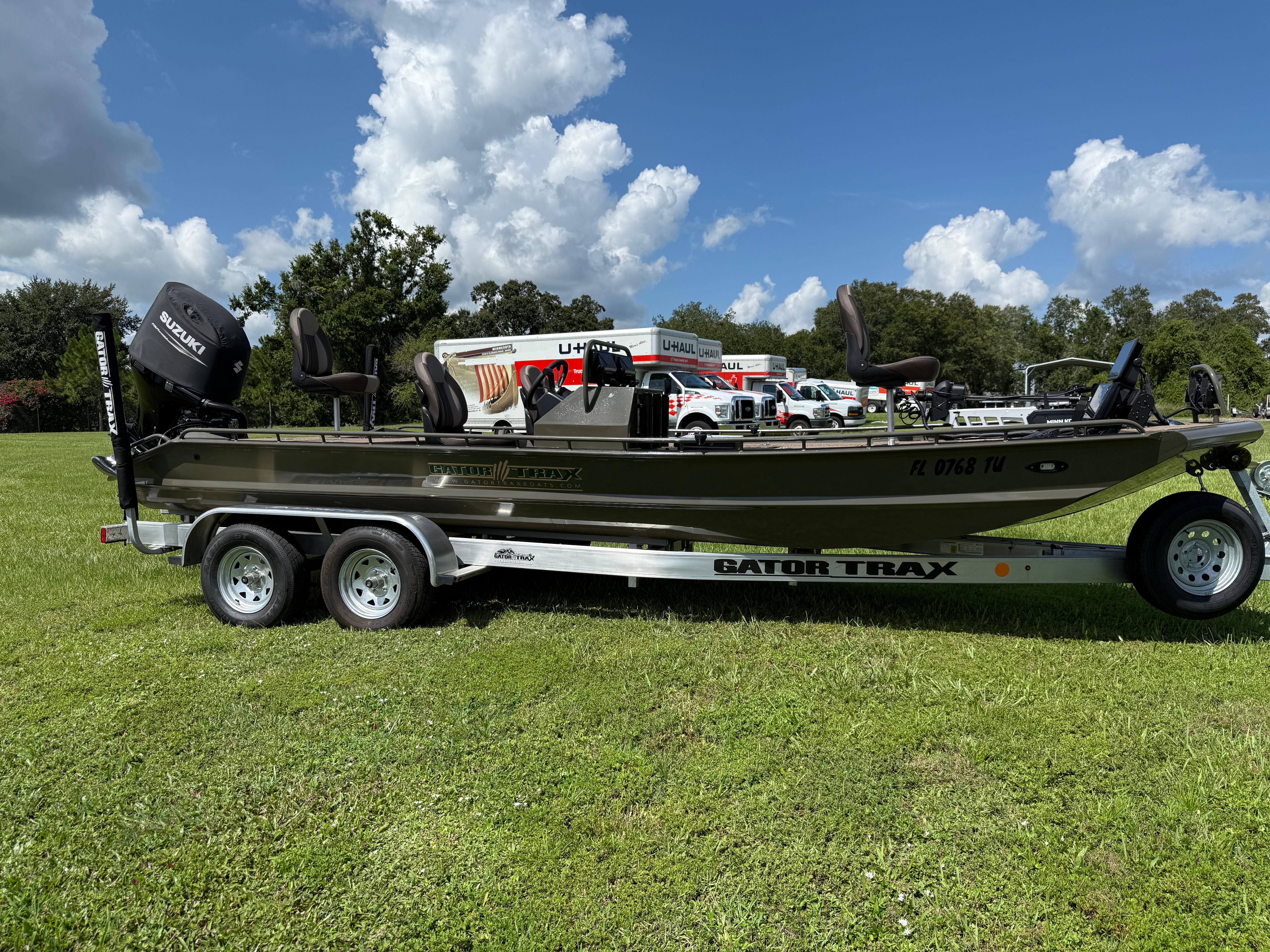2023 Gator Trax 2070