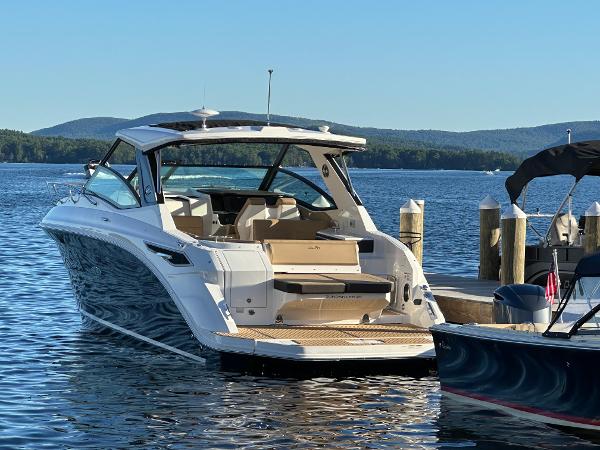 2024 Sea Ray Sundancer 320