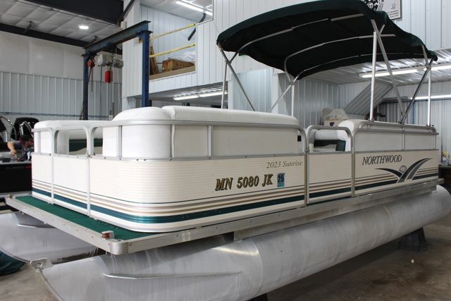 2002 Northwood 20ft Sunrise