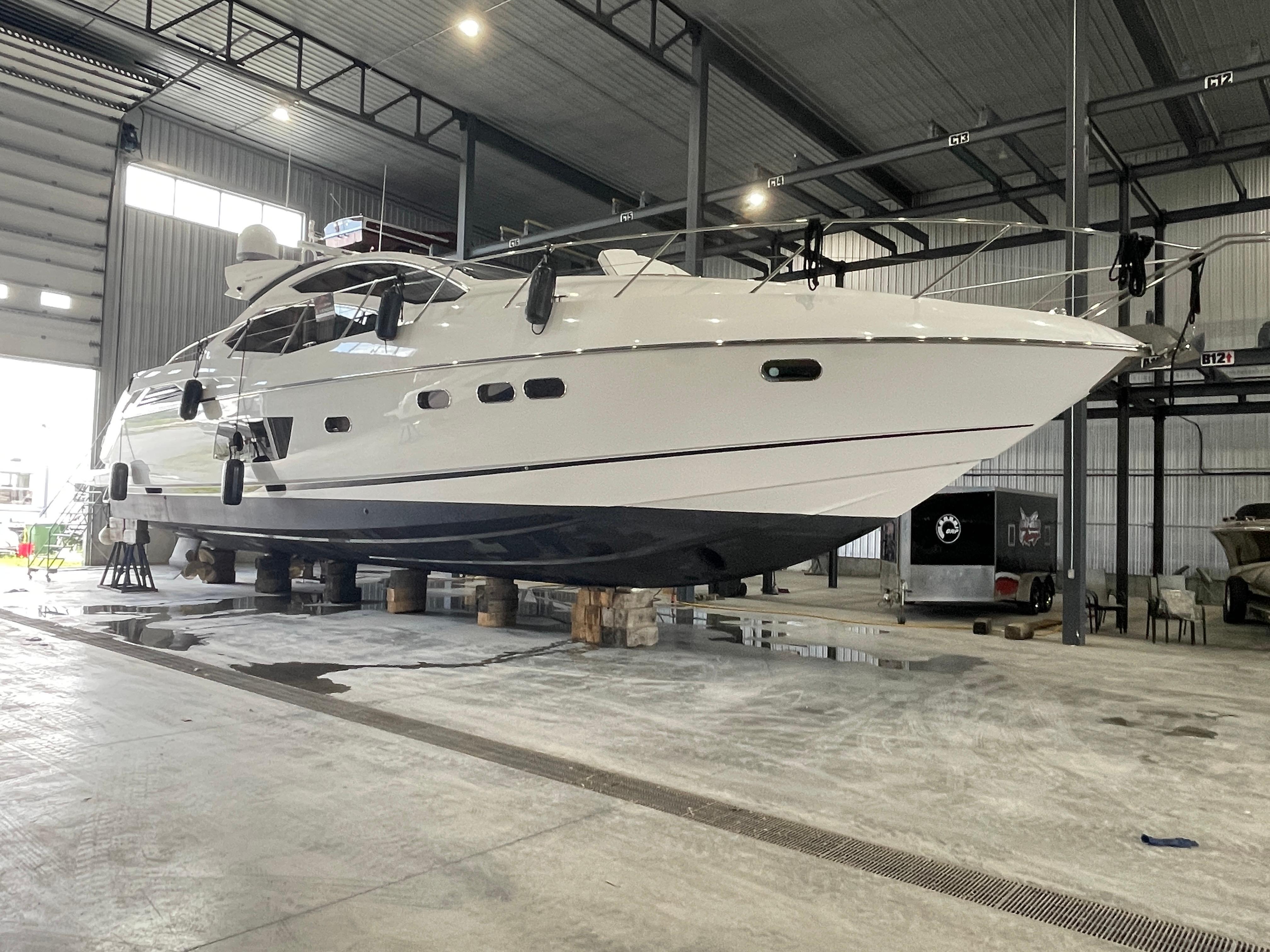 2013 Sunseeker Predator 64