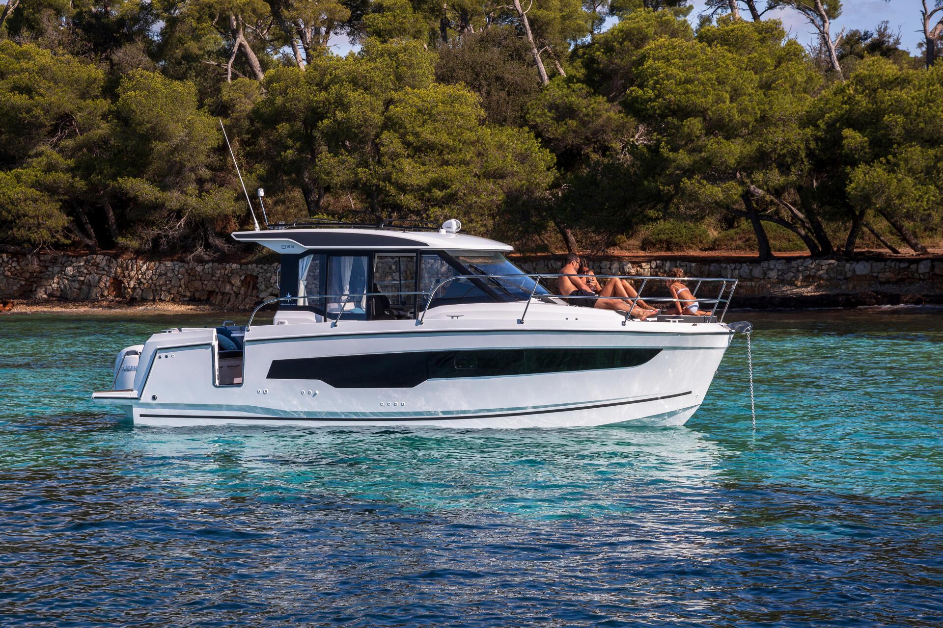 Jeanneau MERRY FISHER 895 S2