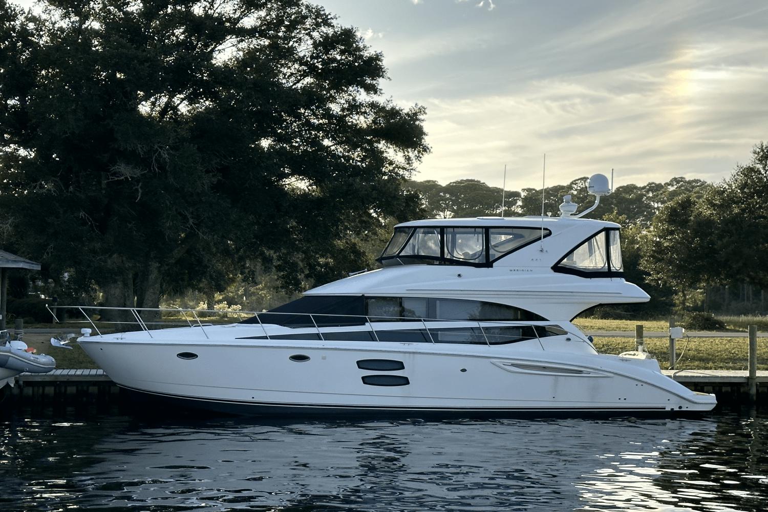 2015 Meridian 441 Sedan