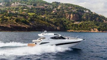 2017 Galeon 405 HTL
