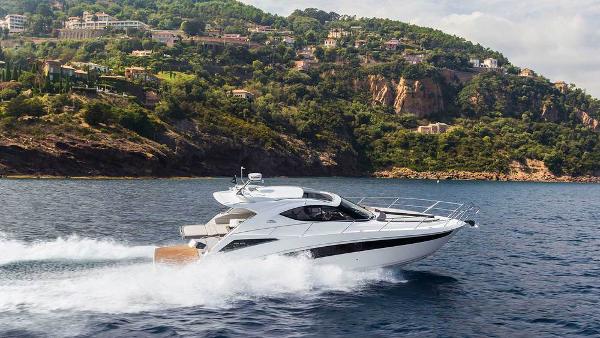 Galeon 405 HTL