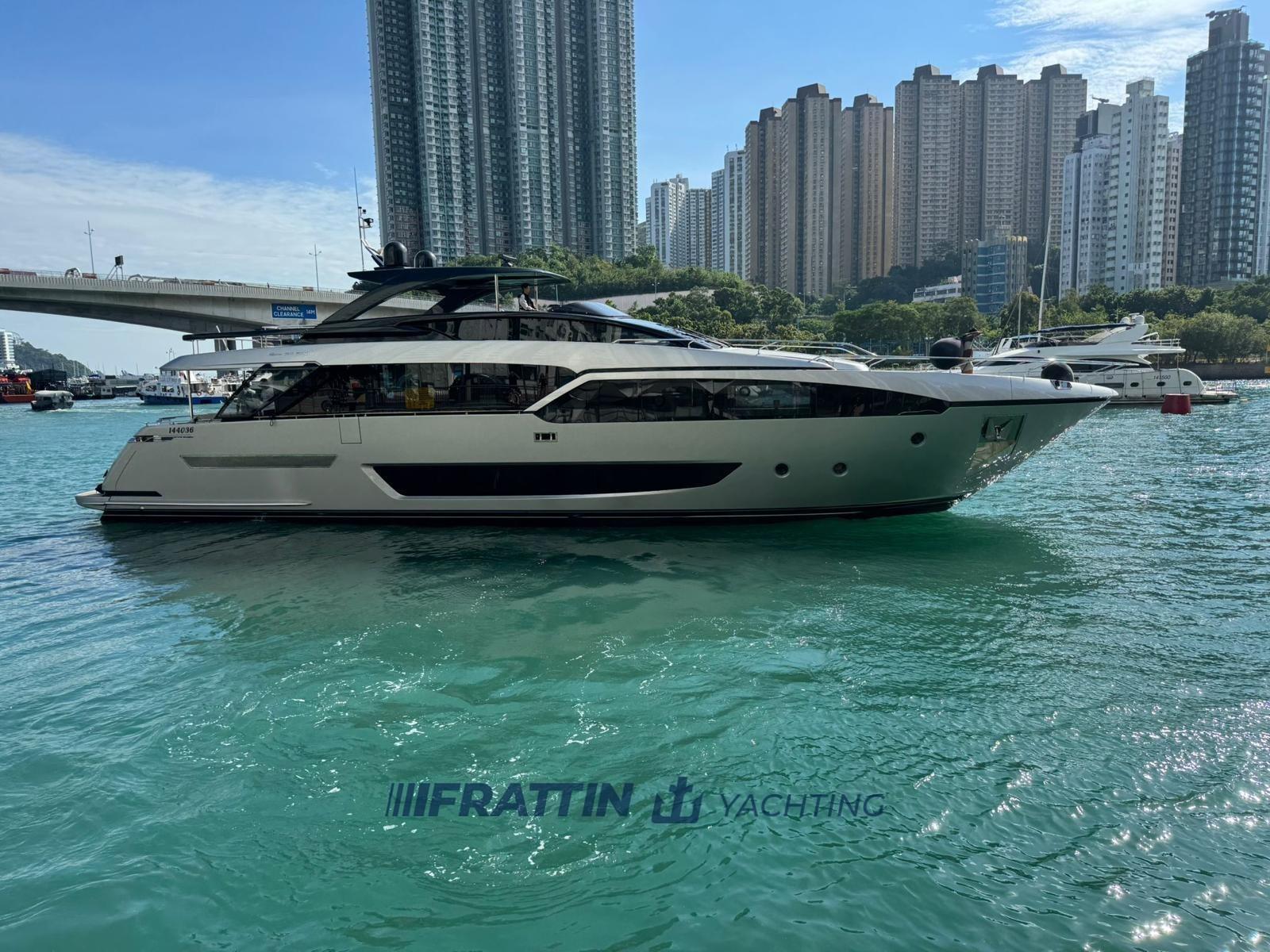 2020 Riva 90 argo