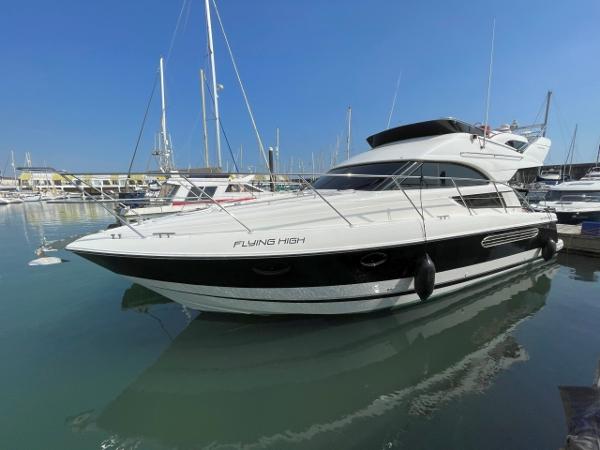 2001 Fairline Phantom 38