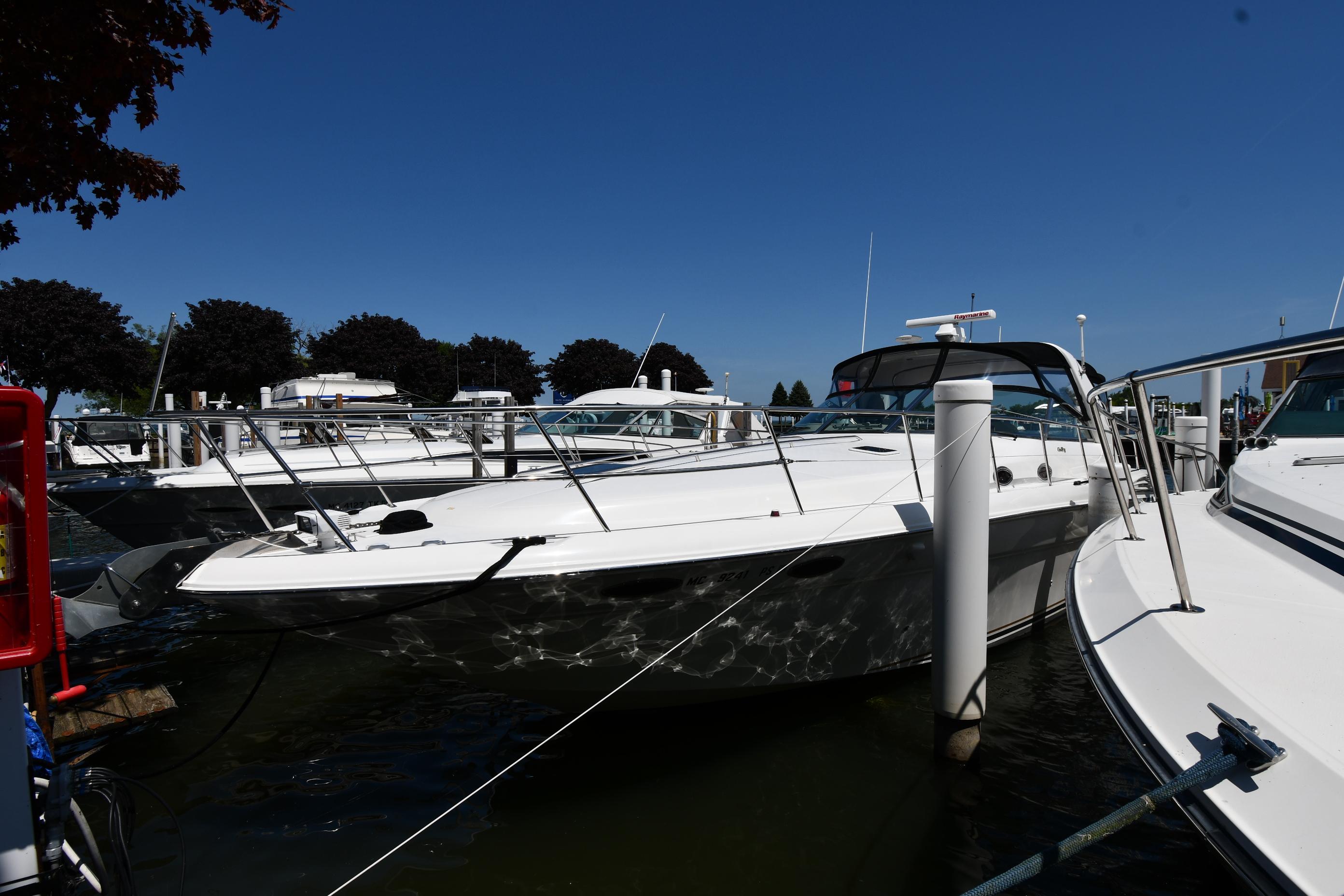 1998 Sea Ray 400 Sundancer