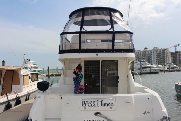 2005 Sea Ray 420 Sedan Bridge