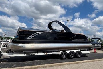 2025 Godfrey SAN PAN SP 2700 SBW