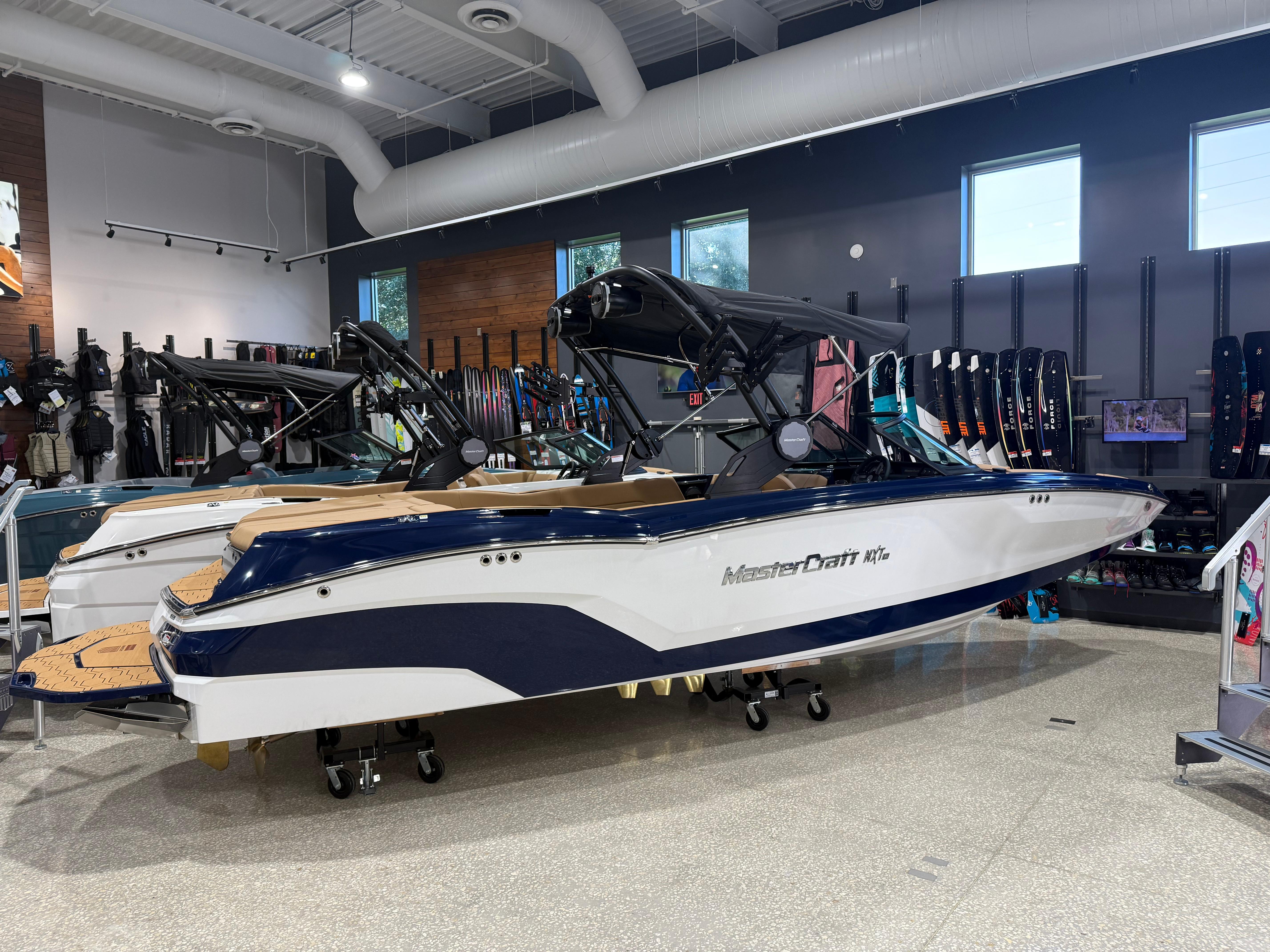 MasterCraft NXT24