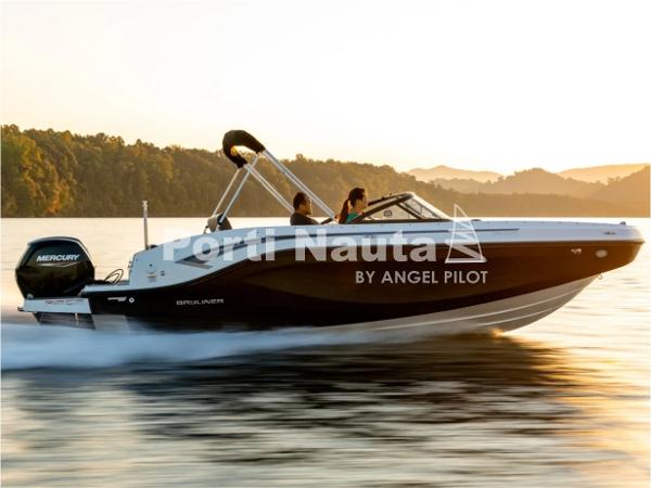 2022 Bayliner Deck Boat DX 2000 DB