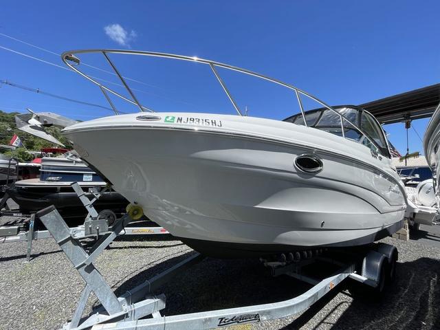2019 Crownline 264 CR