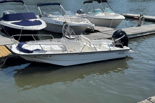 2008 Boston Whaler 170 Montauk