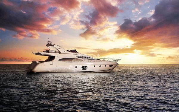 2007 Azimut 68E