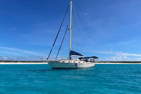 2002 Island Packet 380