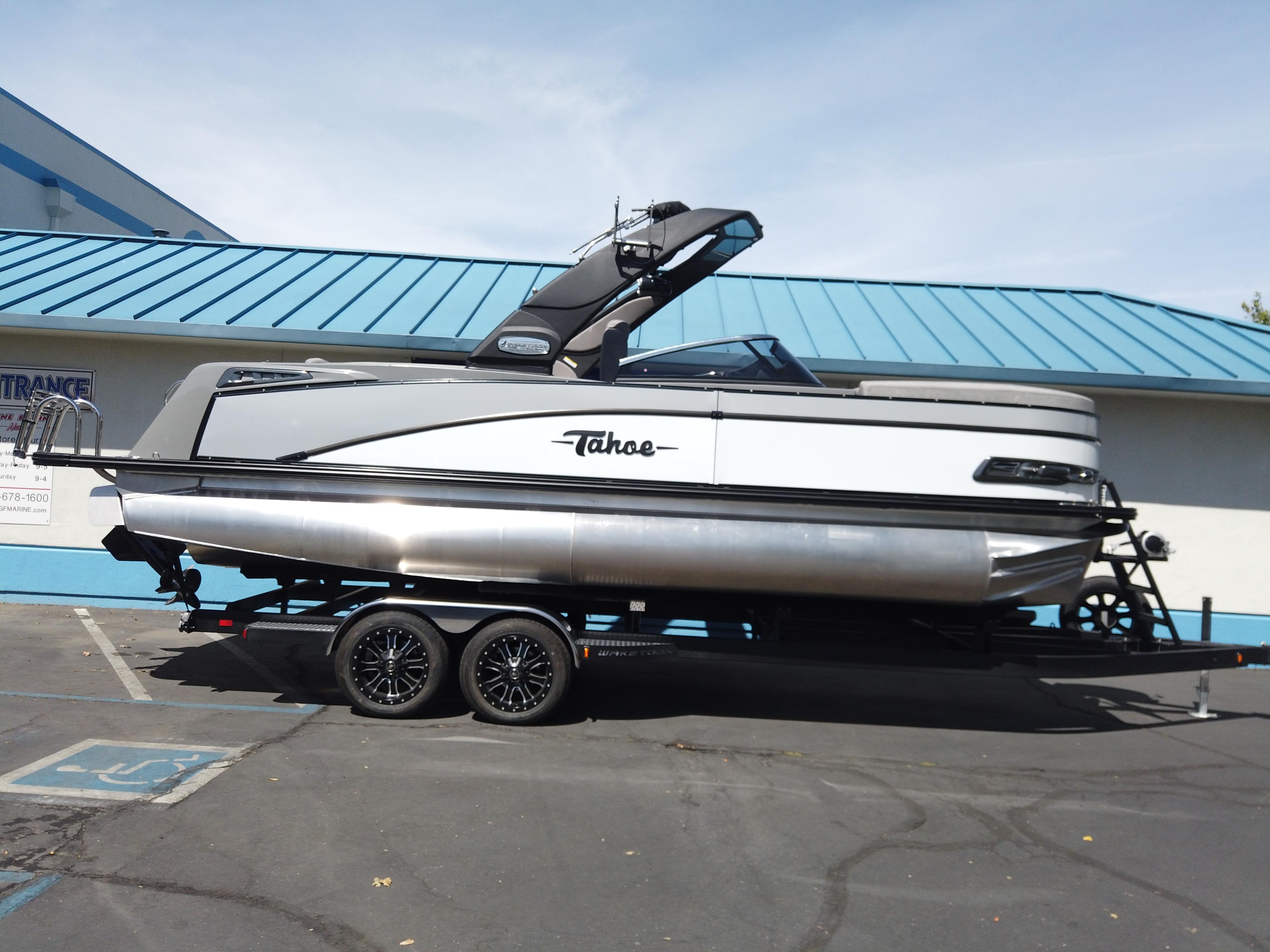 Waketoon Pontoon Boats - Tahoe Pontoon Boats