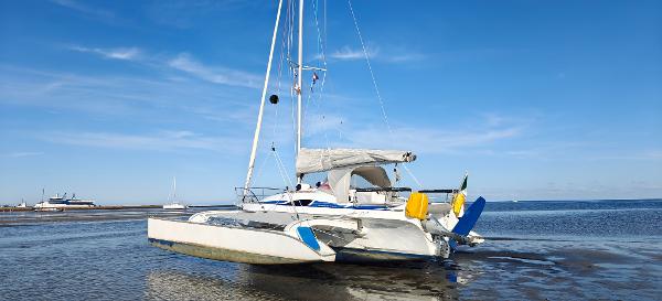 2012 Dragonfly 28 Touring