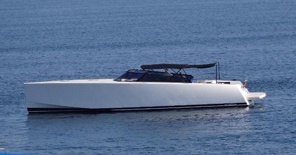 2014 VanDutch 55