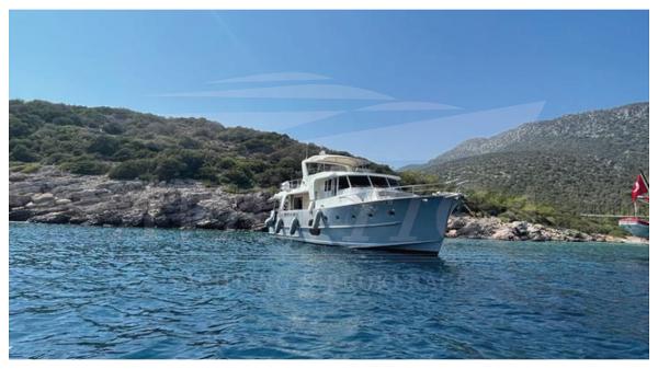 2011 Beneteau Swift Trawler 52