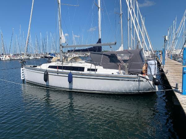2014 Bavaria Cruiser 33